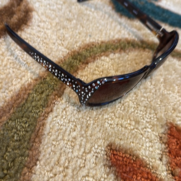 FOSSIL Lindy Sunglasses - Picture 9 of 10
